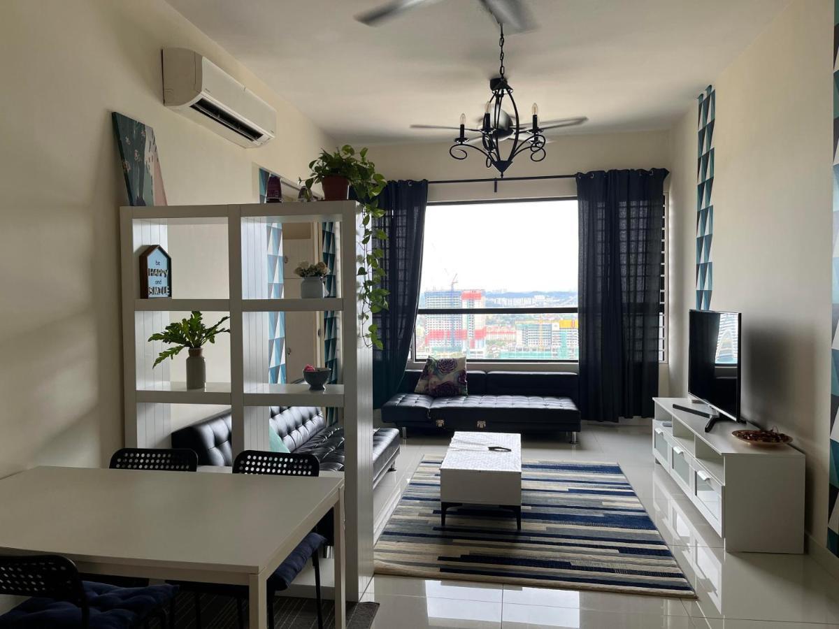 Casa Rv Homestay Mkh Boulevard Kajang Exterior photo